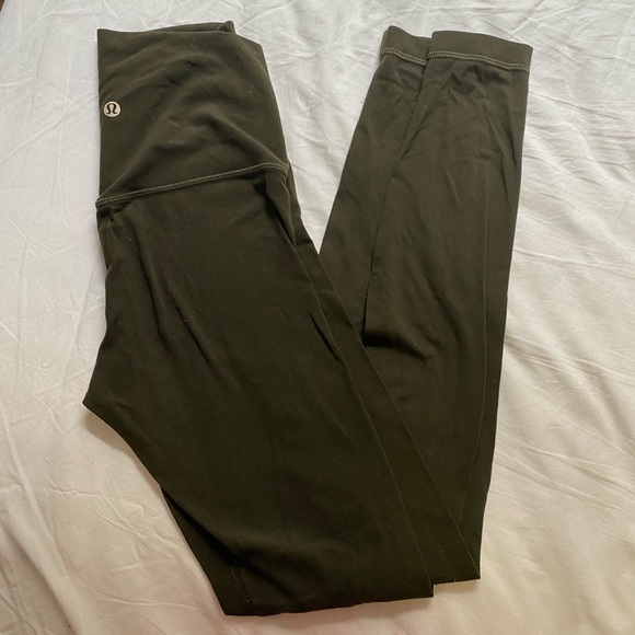 Dark green lulu aligns - Picture 1 of 2